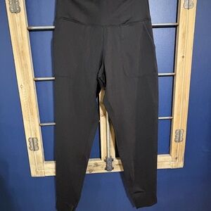 Women's Black High-Waisted Jogger